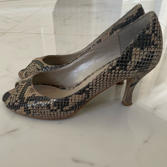 Peep Toe Heels, 7M, Leather - Picture 2 of 3